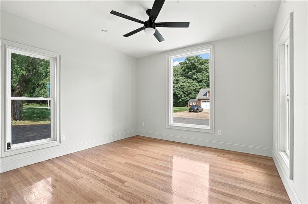 Single Family Residence at 127 Woodbine Avenue, Warwick, photo 37 of 49