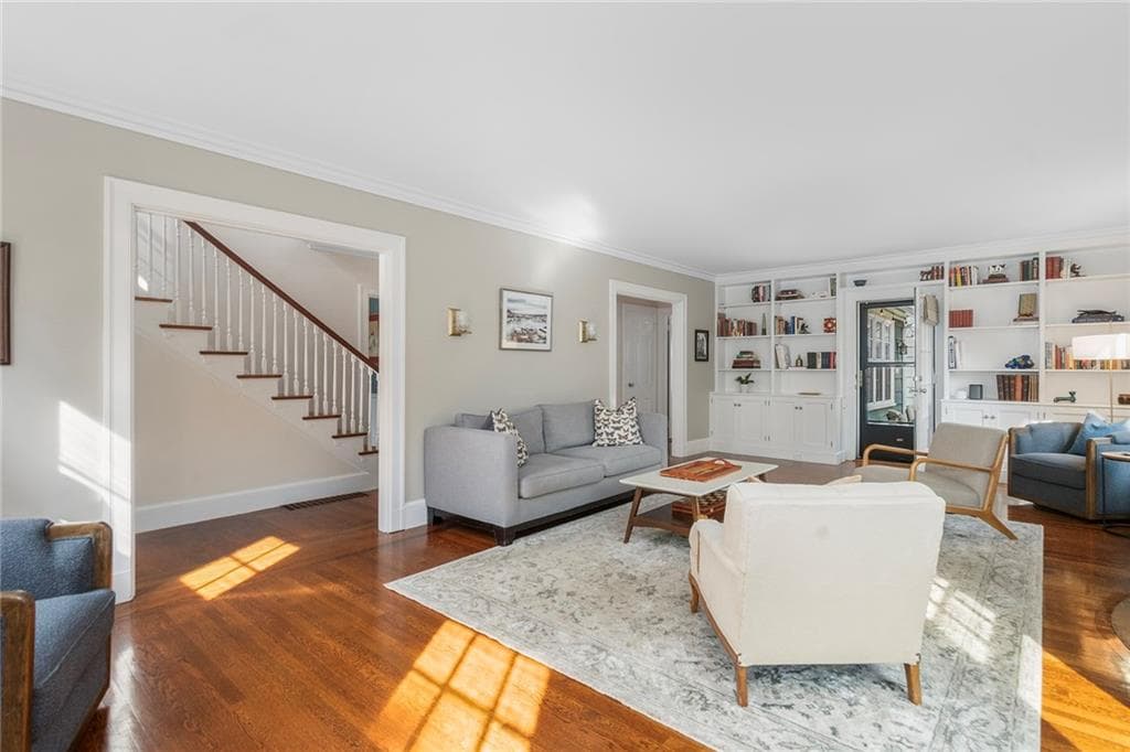 Single Family Residence at 241 Taber Avenue, Providence, photo 5 of 50