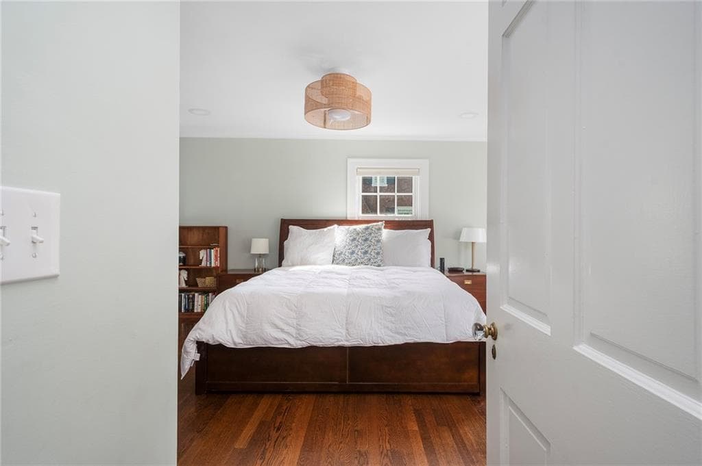 Single Family Residence at 241 Taber Avenue, Providence, photo 21 of 50