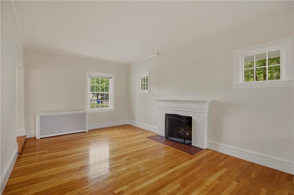 Single Family Residence at 10 Loxley Road, Providence, photo 10 of 34
