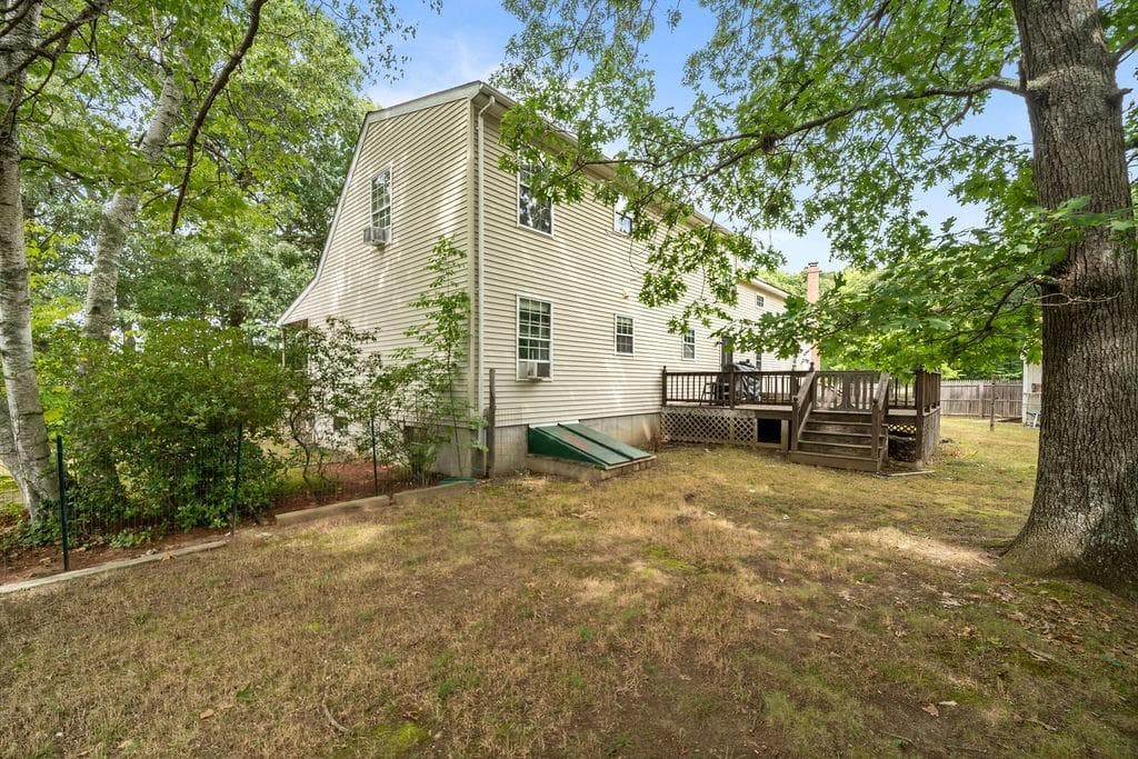 Single Family Residence at 133 Killiney Woods, Millville, photo 10 of 48