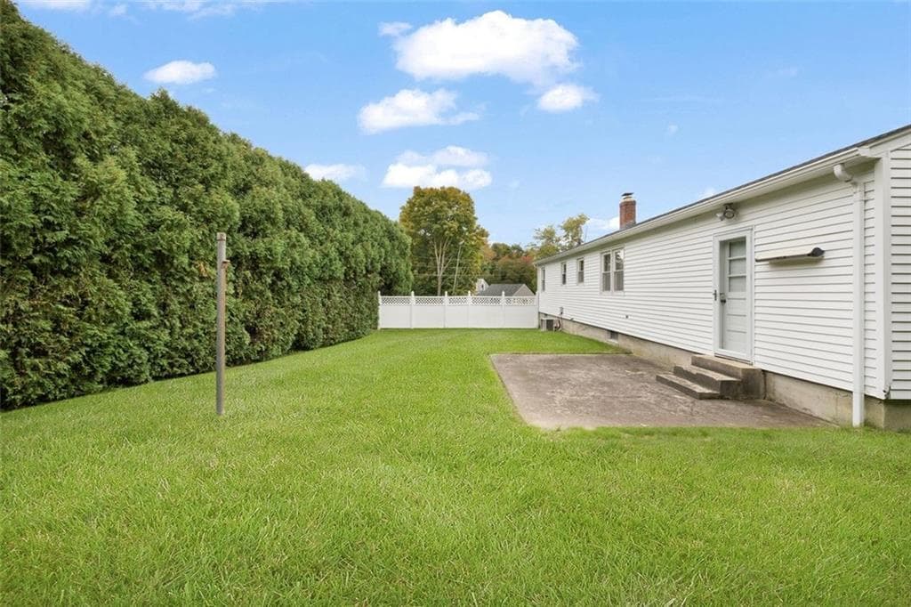 Single Family Residence at 291 Old County Road, Smithfield, photo 32 of 45