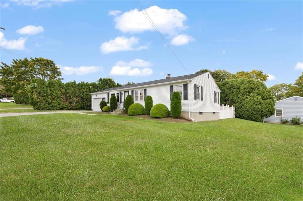 Single Family Residence at 291 Old County Road, Smithfield, photo 39 of 45
