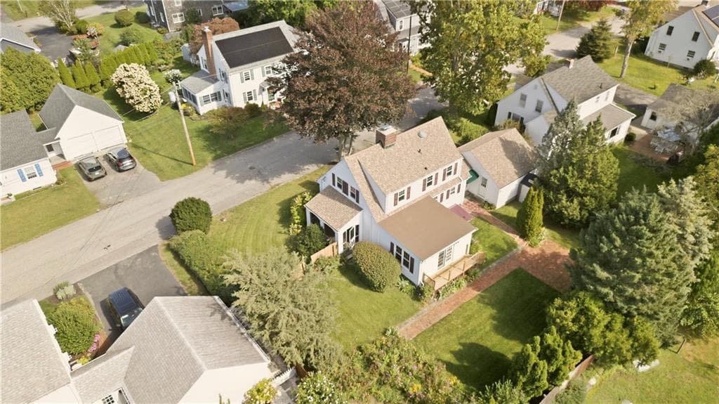Single Family Residence at 8 Fort Hill Road, Bristol, photo 42 of 46