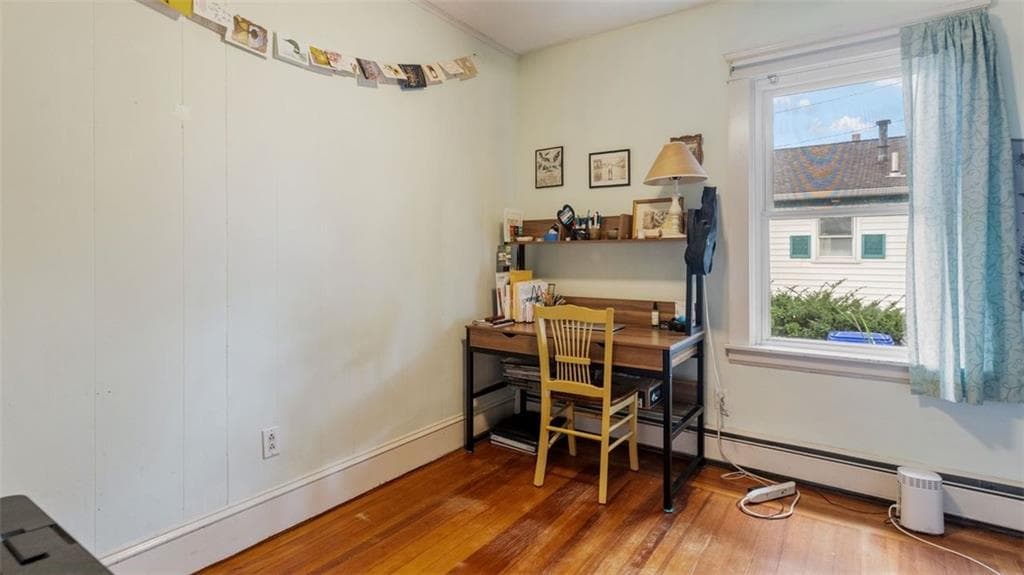 Single Family Residence at 26 Rutherglen Avenue, Providence, photo 16 of 31