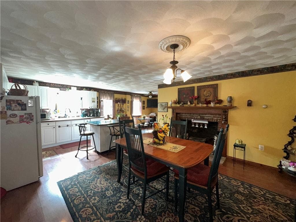 Multi Family at 77 79 Main Street, Lincoln, photo 16 of 37