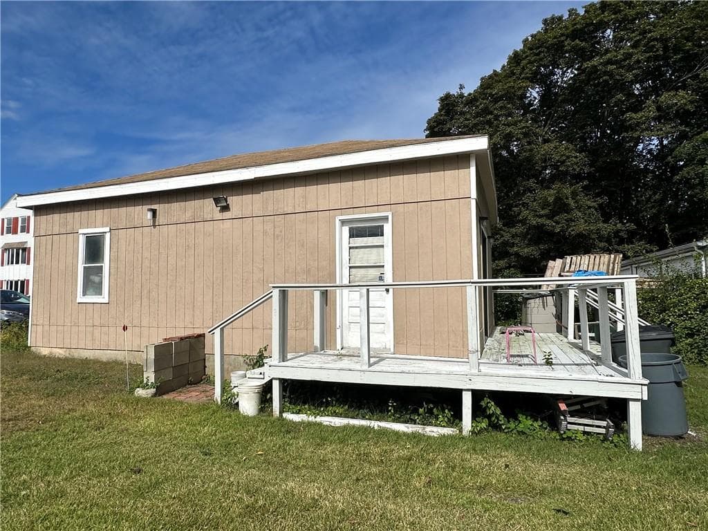 Multi Family at 77 79 Main Street, Lincoln, photo 10 of 37