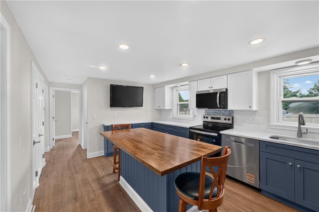 Single Family Residence at 58 Earl Street, West Warwick, photo 8 of 24
