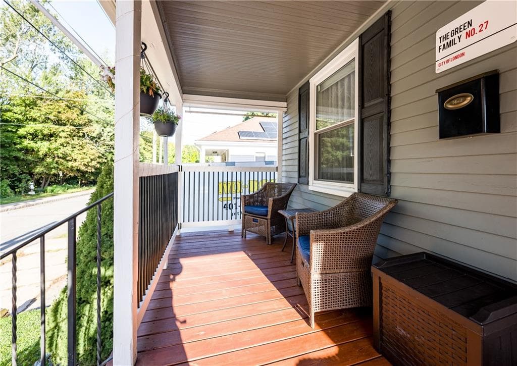 Single Family Residence at 27 Cecile Street, Lincoln, photo 3 of 37
