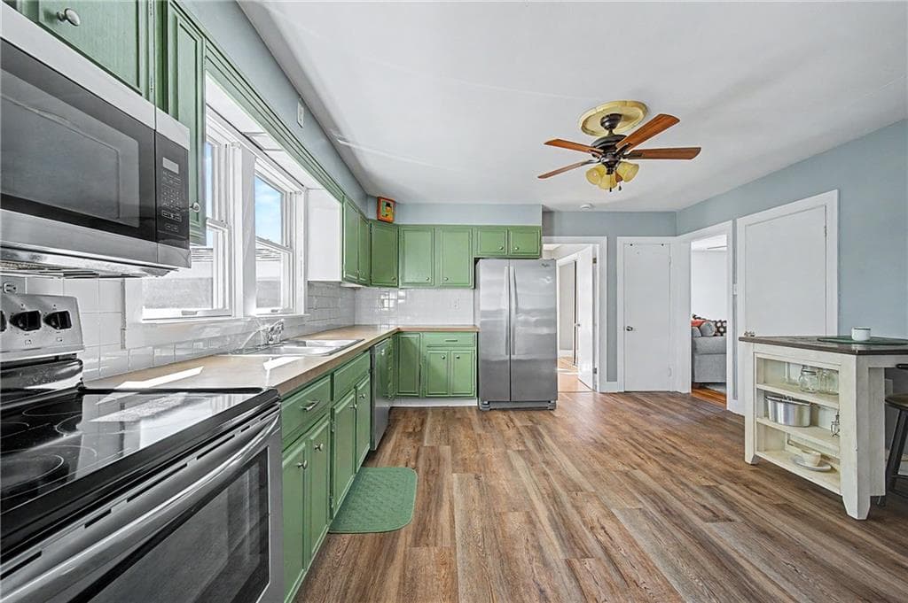 Single Family Residence at 78 Newbury Avenue, Woonsocket, photo 18 of 23