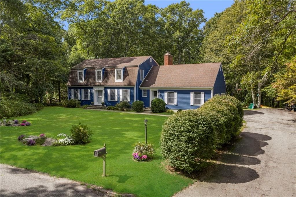 Single Family Residence at 326 Pine Hill Road, South Kingstown, photo 3 of 50