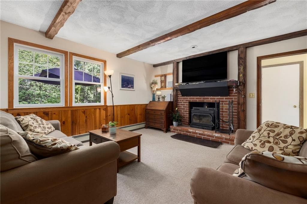 Single Family Residence at 326 Pine Hill Road, South Kingstown, photo 8 of 50