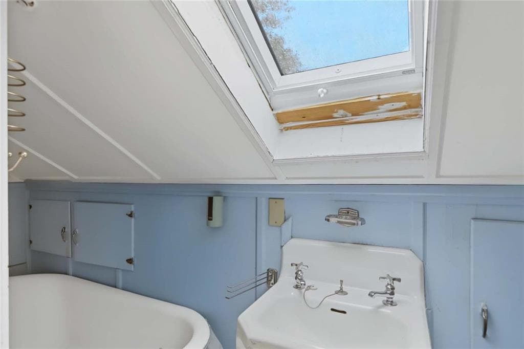 Single Family Residence at 132 Hope Street, Bristol, photo 33 of 38