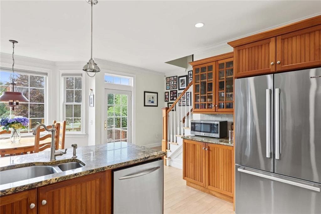 Single Family Residence at 260 Walden Way, South Kingstown, photo 17 of 50