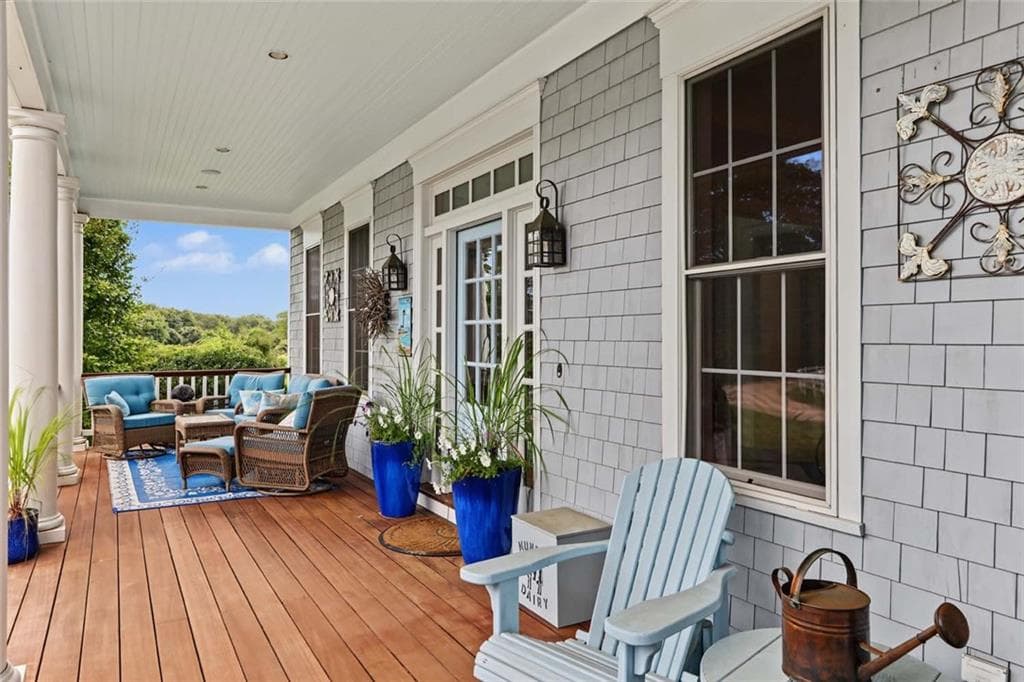 Single Family Residence at 260 Walden Way, South Kingstown, photo 7 of 50