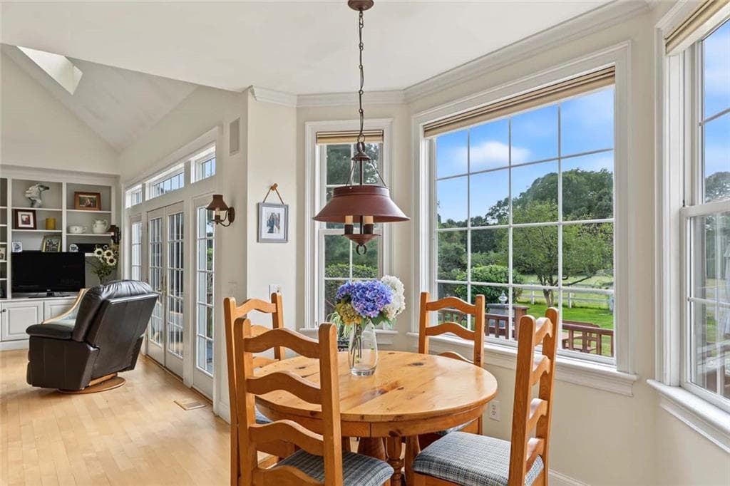Single Family Residence at 260 Walden Way, South Kingstown, photo 20 of 50