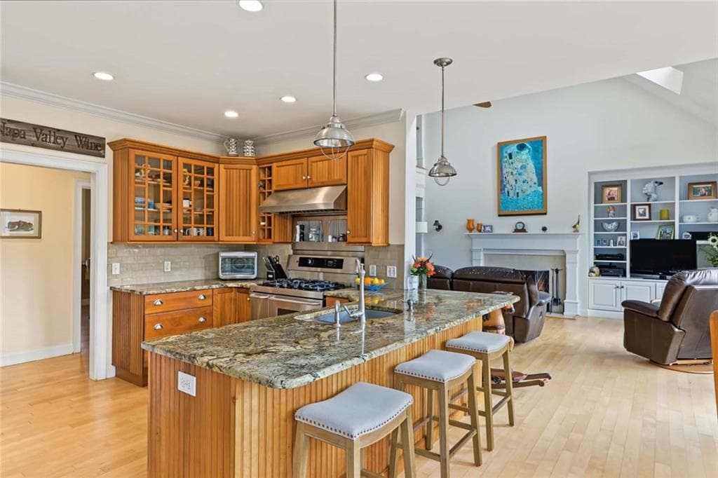Single Family Residence at 260 Walden Way, South Kingstown, photo 19 of 50