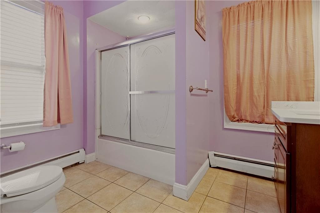 Single Family Residence at 1003 Douglas Avenue, Providence, photo 18 of 39
