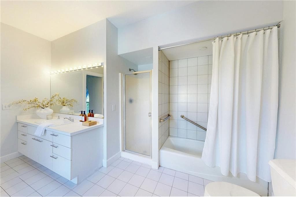 Condominium at 10 East Street UNIT 8, Providence, photo 24 of 37