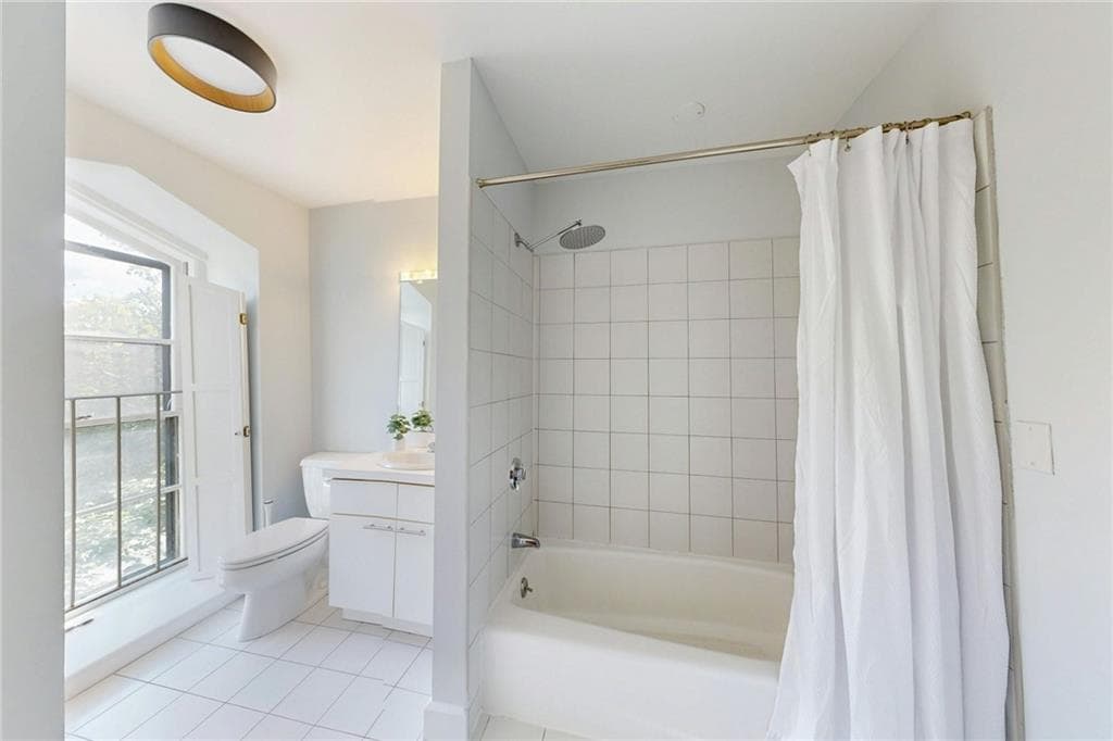 Condominium at 10 East Street UNIT 8, Providence, photo 29 of 37