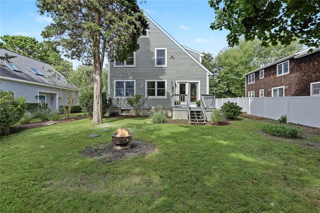 Single Family Residence at 9 Cutter Street, Jamestown, photo 2 of 49