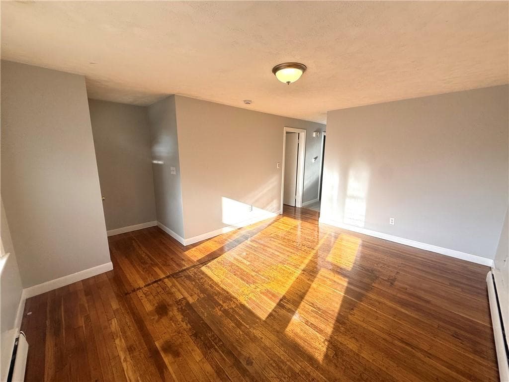 Single Family Residence at 39 Standish Avenue, Providence, photo 8 of 29