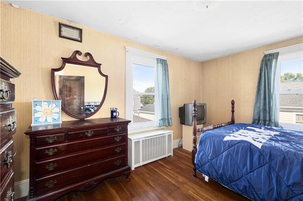 Single Family Residence at 153 Lyndon Road, Cranston, photo 19 of 26