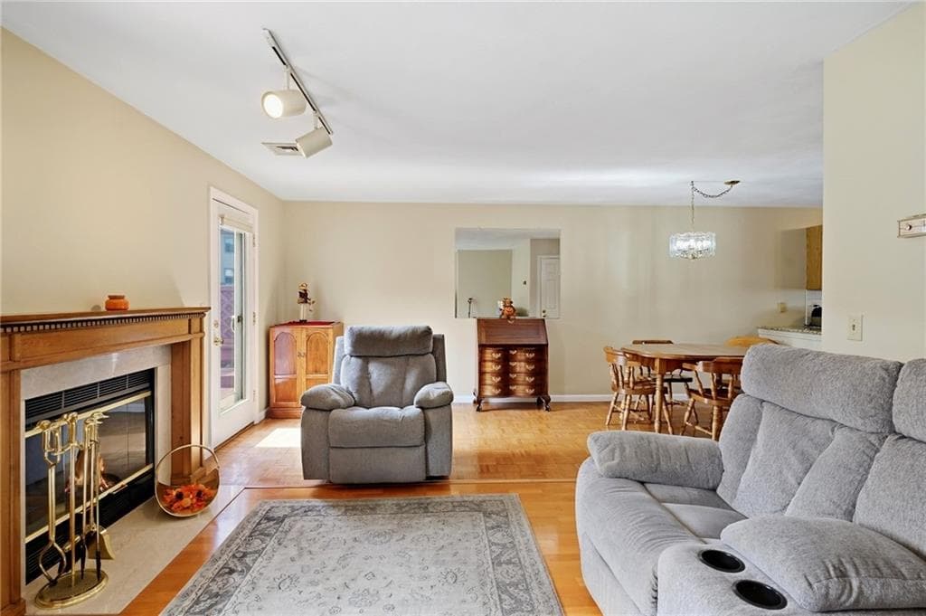 Condominium at 1603 Plainfield Pike UNIT H6, Johnston, photo 9 of 29