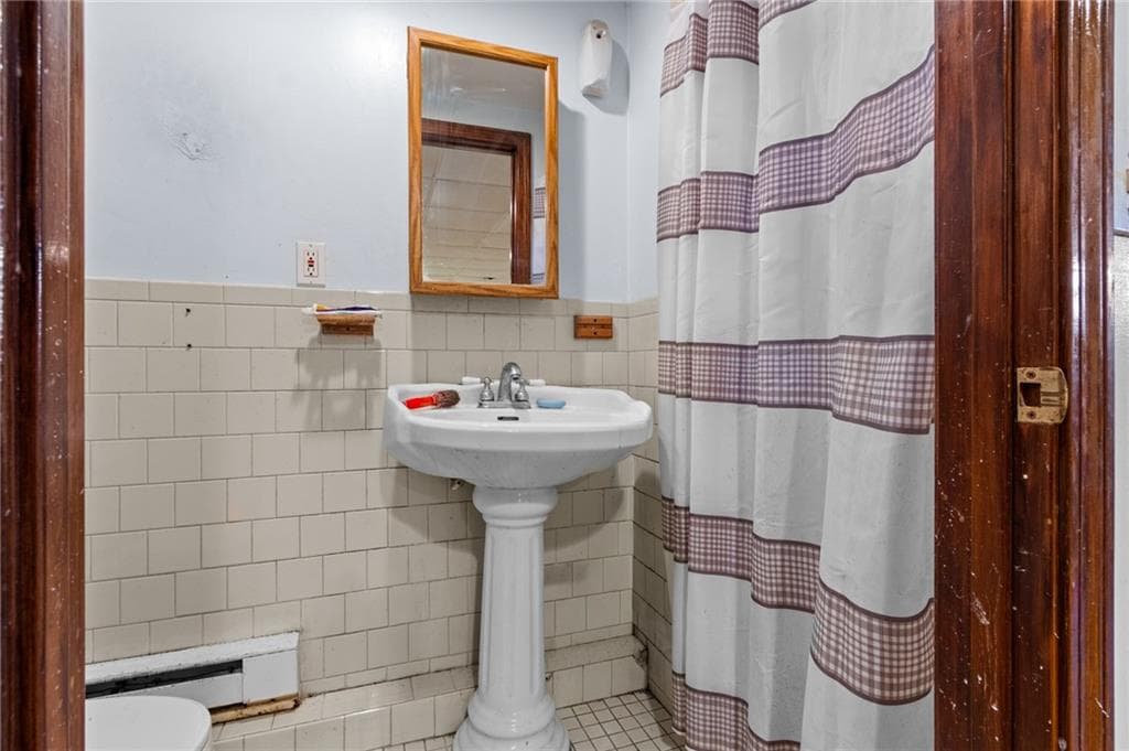 Multi Family at 7 Barrett Avenue, North Providence, photo 41 of 46