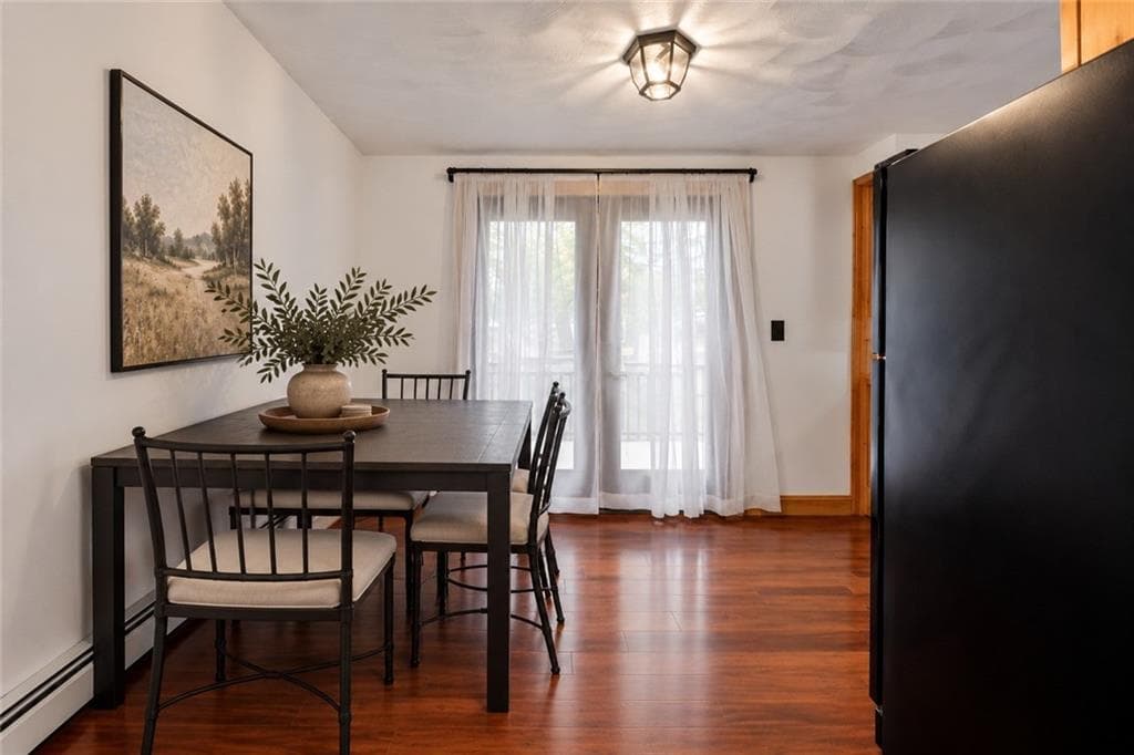 Single Family Residence at 611 Lake Washington Drive, Glocester, photo 10 of 29