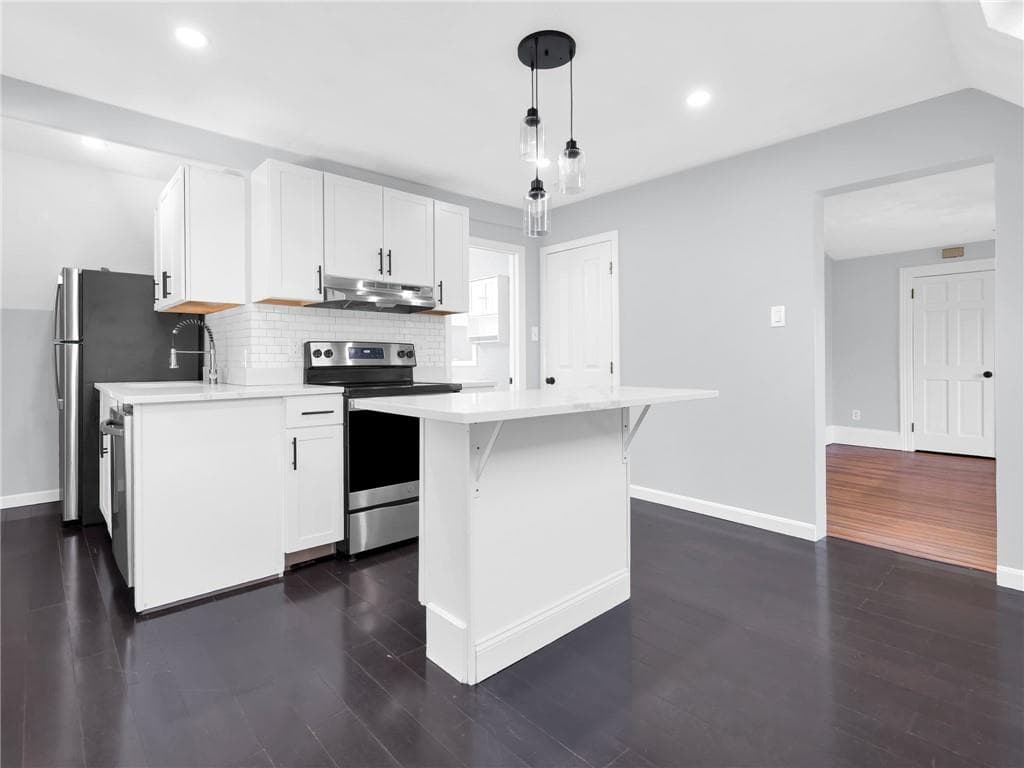 Multi Family at 143 Blackamore Avenue, Cranston, photo 22 of 49
