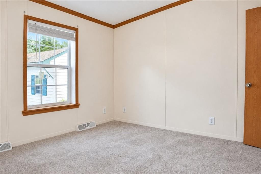 Single Family Residence at North Kingstown, photo 14 of 17