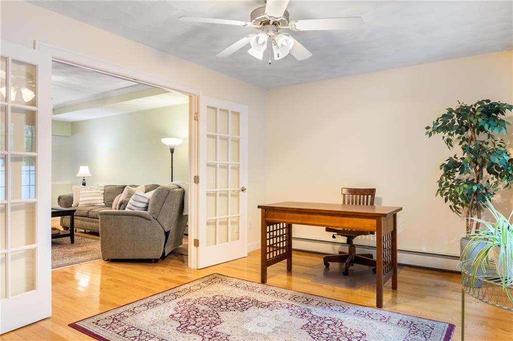 Condominium at 19 Classic Court, North Kingstown, photo 18 of 41