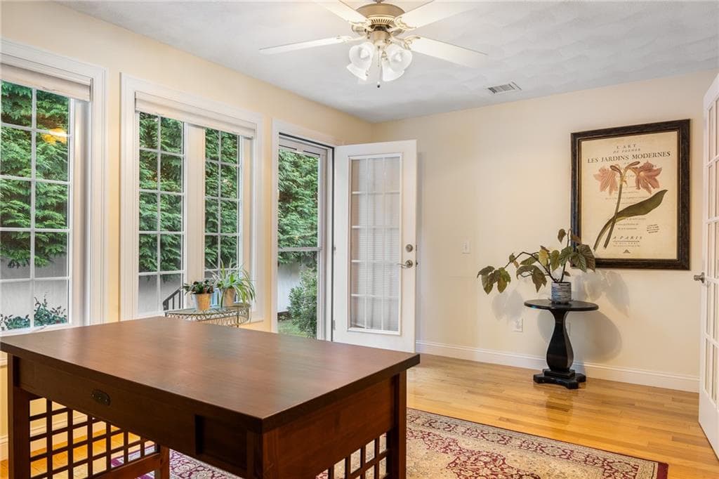 Condominium at 19 Classic Court, North Kingstown, photo 19 of 41