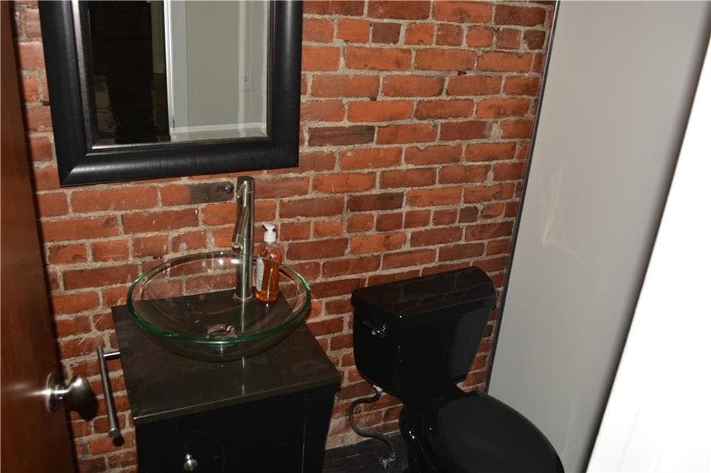 Commercial at 11 17 Peck Street, Providence, photo 12 of 17