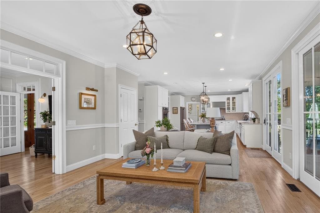 Single Family Residence at 27 Bud Browning Circle, South Kingstown, photo 17 of 50