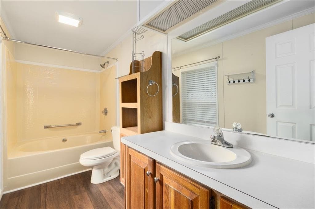 Single Family Residence at 71 Lear Drive, Coventry, photo 17 of 27