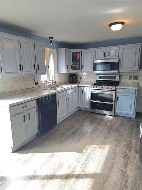 Single Family Residence at 12 Navarre Street, West Warwick, photo 21 of 24