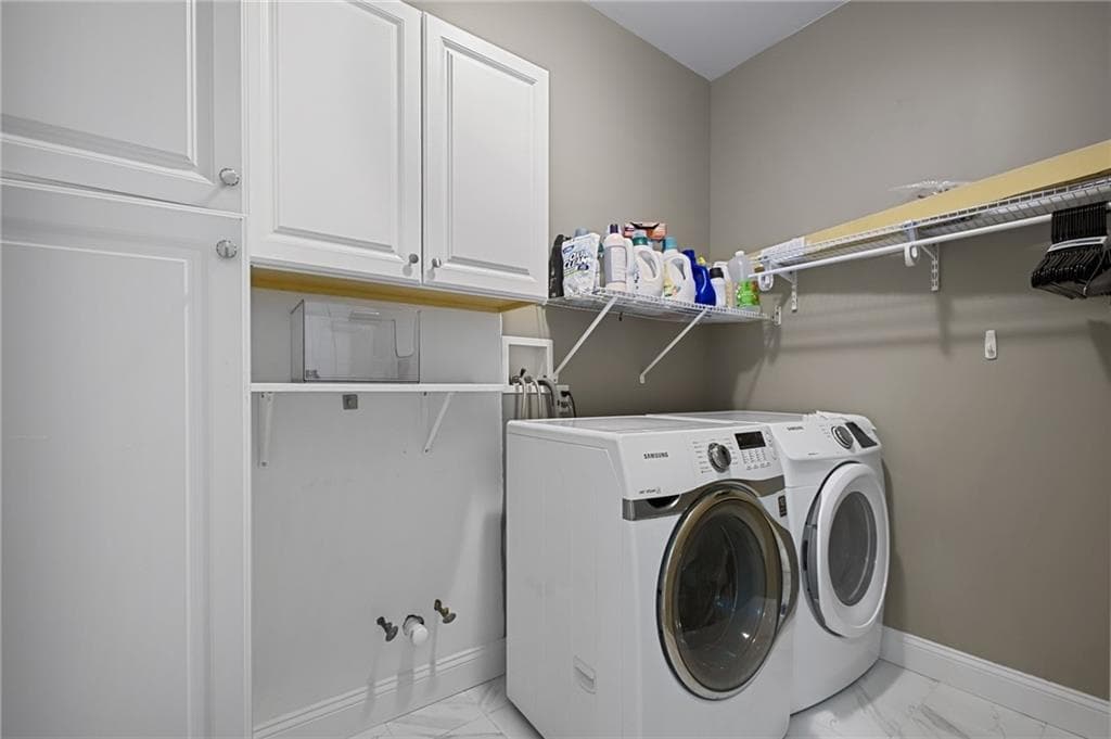 Condominium at 45 Deep Meadow Lane UNIT 45, East Greenwich, photo 13 of 44