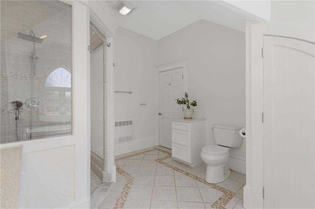 Single Family Residence at 27 Seminole Street, Warwick, photo 37 of 50