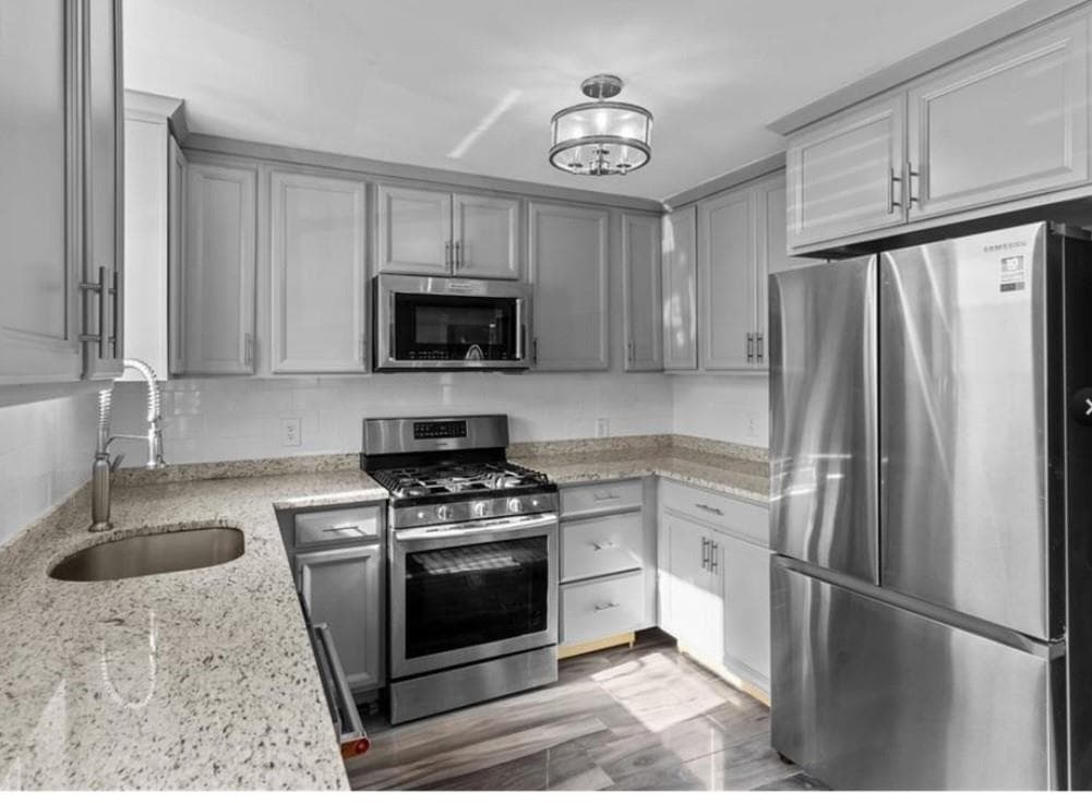 Single Family Residence at 1022 Charles Street, North Providence, photo 5 of 18