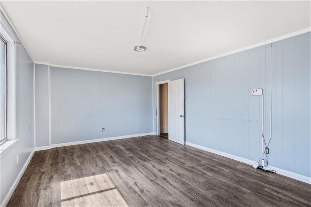 Commercial at 1604 Elmwood Avenue, Cranston, photo 21 of 33