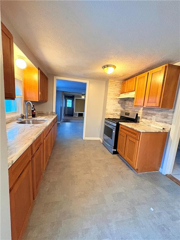 Single Family Residence at 3 miller Circle, Johnston, photo 3 of 8