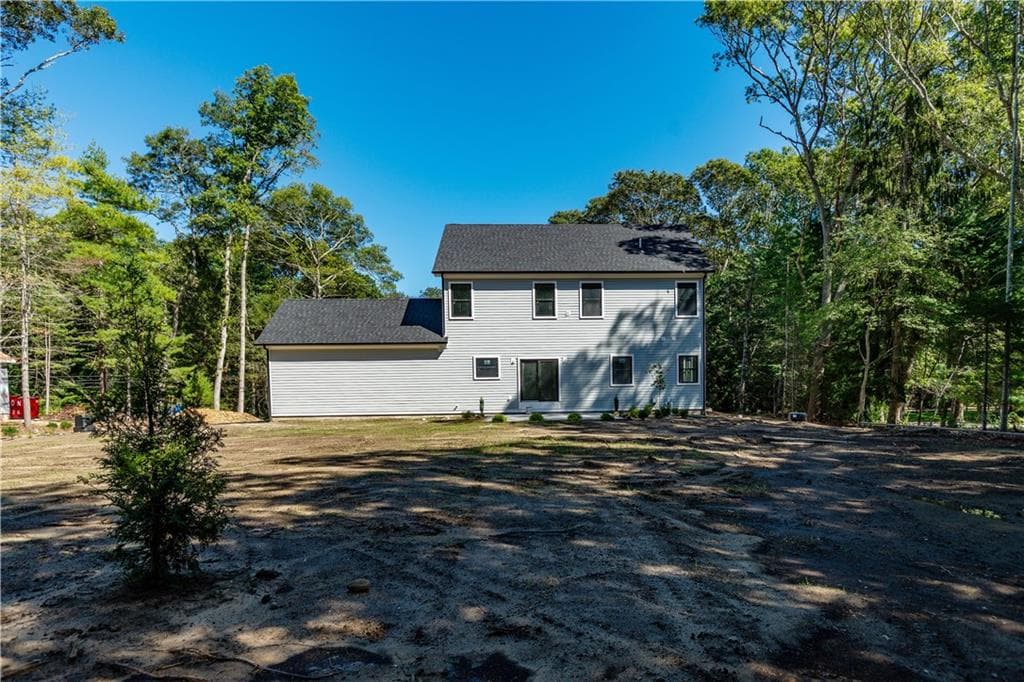Single Family Residence at 91 Green Hill Beach Road, South Kingstown, photo 44 of 47