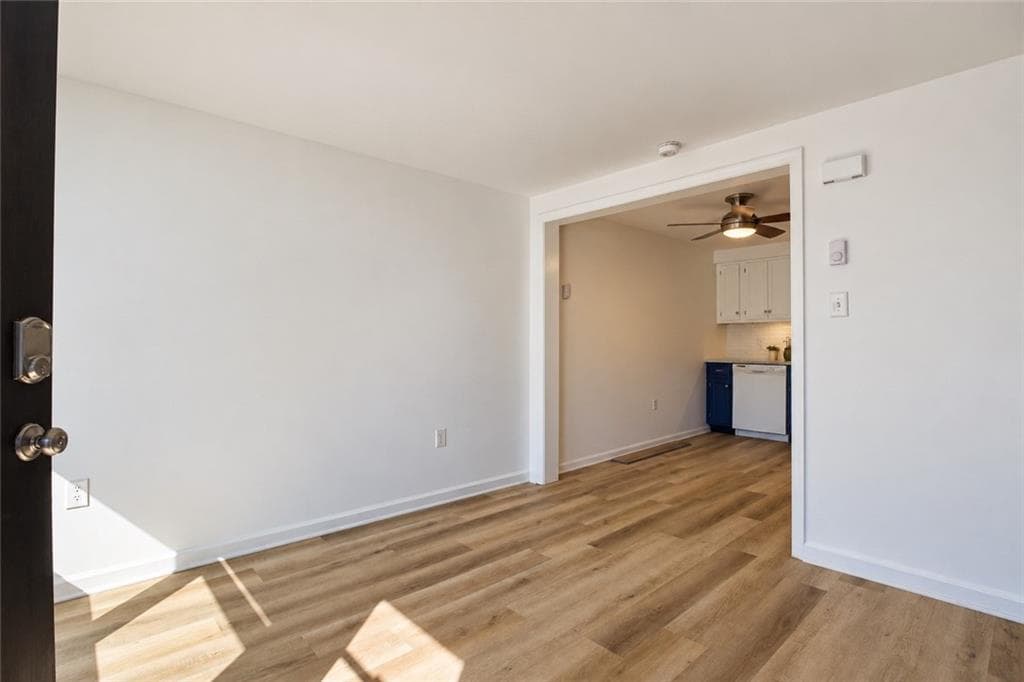 Condominium at 200 Post Road UNIT 311, Warwick, photo 7 of 26