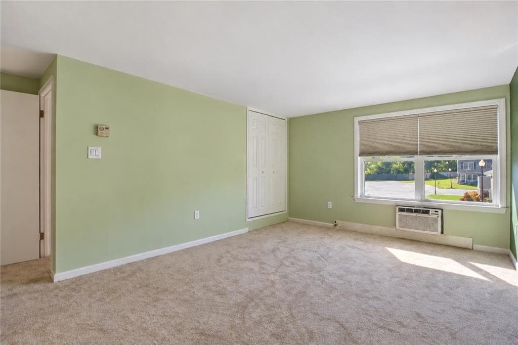 Condominium at 200 Post Road UNIT 311, Warwick, photo 15 of 26