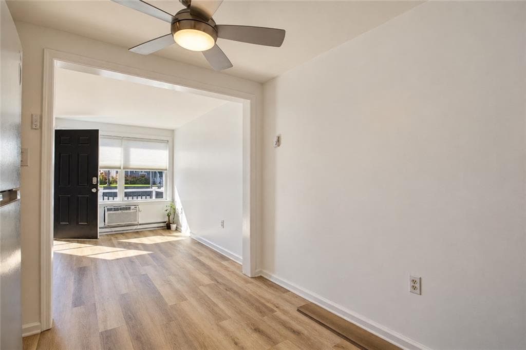 Condominium at 200 Post Road UNIT 311, Warwick, photo 11 of 26