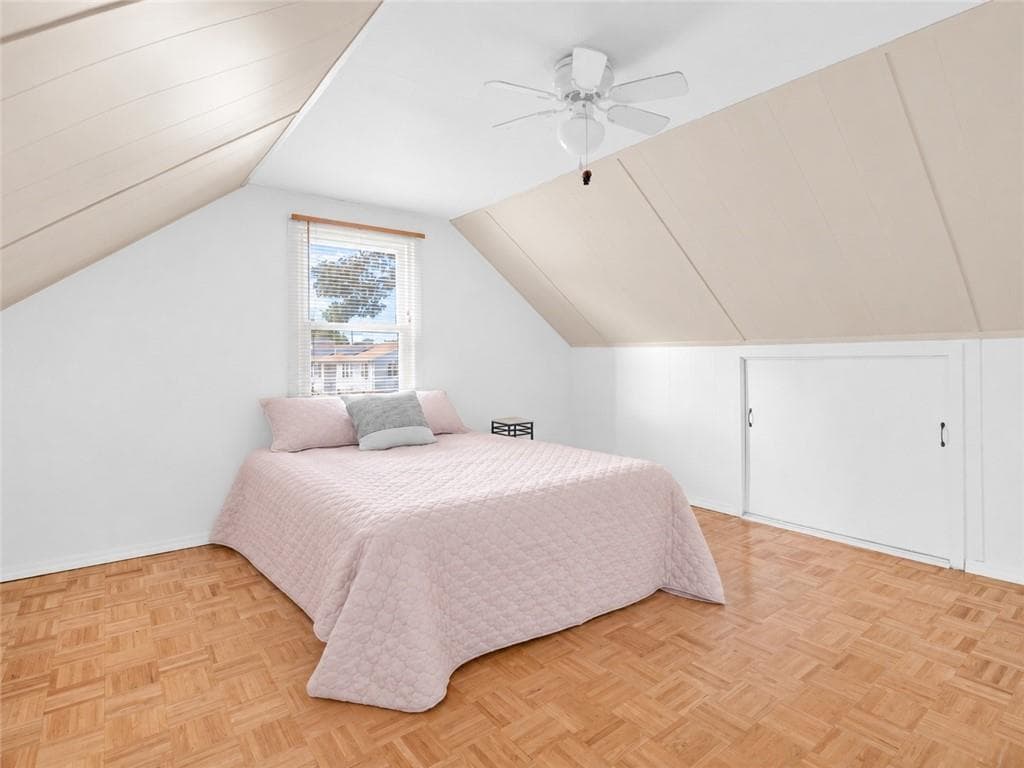 Single Family Residence at 73 Salix Street, Warwick, photo 23 of 28