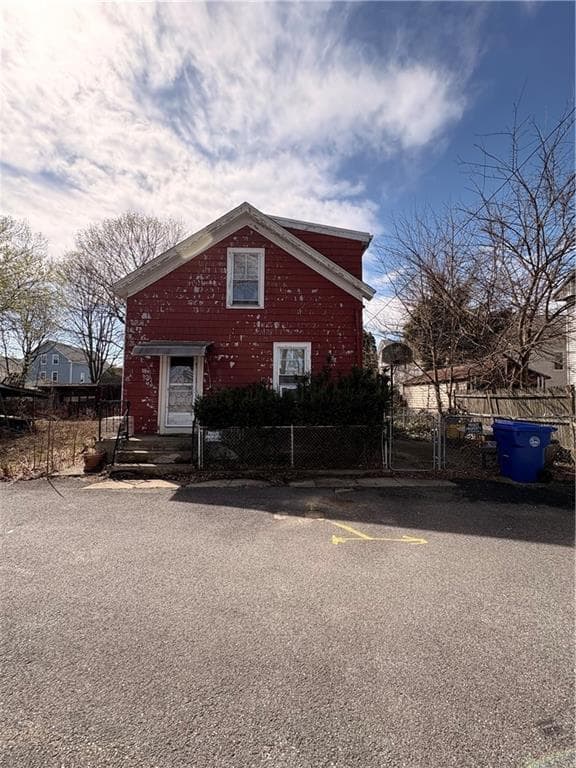 64 Eastwood Avenue
