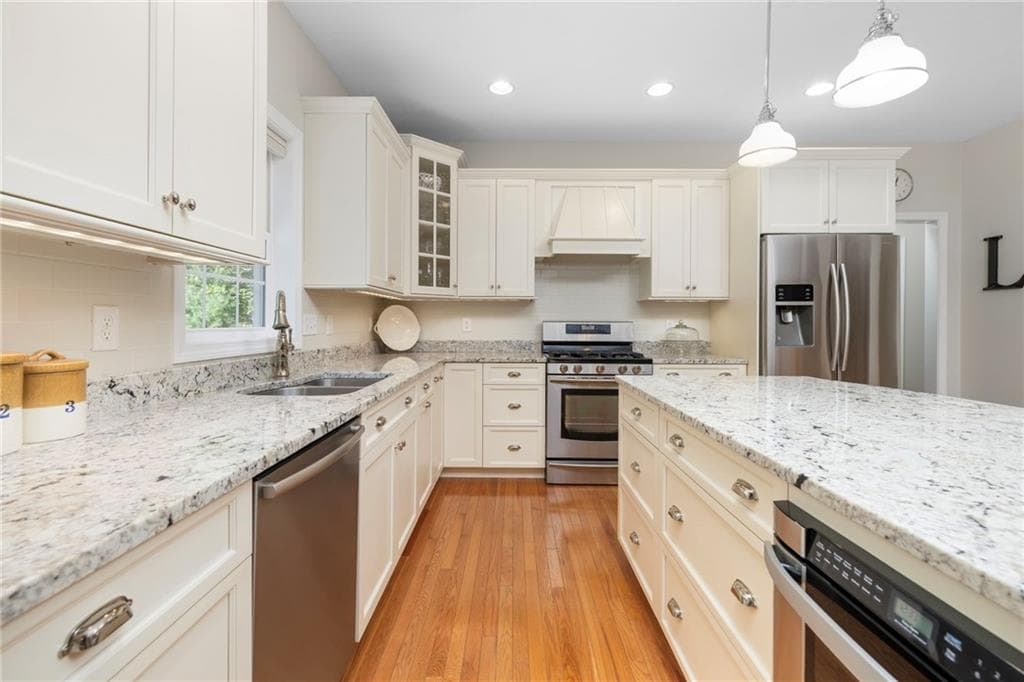 Single Family Residence at 26 TIMBER Trail, Coventry, photo 11 of 50